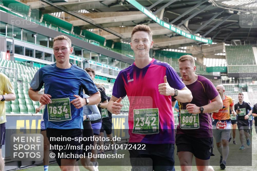 13.09.2026 - 21. swb-Marathon Bremen Michael Burmester http://msf.ph/oto/10472422 13.09.2026 13:15:08 Laufen im Stadion 143, 263, 266, 300, 414, 460, 598, 631, 768, 956, 1008, 1047, 1392, 1408, 1573, 1818, 1819, 1874, 2013, 2024, 2035, 2218, 2233, 2235, 2314, 2359, 2385, 2386, 2387, 2412, 2457, 2466, 2468, 2484, 2494, 2521, 2540, 2564, 2667, 2690, 2691, 2693, 2737, 2760, 2783, 2829, 2838, 2859, 2861, 2865, 2874, 2887, 2958, 2978, 3001, 3075, 3111, 3157, 3165, 3185, 3209, 3237, 3265, 3304, 3355, 3378, 3382, 3405, 3428, 3486, 3653, 3661, 3670, 3680, 3829, 4034, 4080, 4306, 703 meine-sportfotos.de