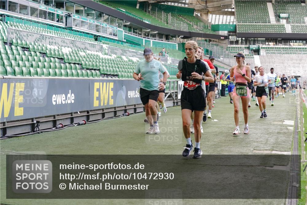 13.09.2026 - 21. swb-Marathon Bremen Michael Burmester http://msf.ph/oto/10472930 13.09.2026 13:15:22 Laufen im Stadion 143, 263, 266, 300, 414, 460, 598, 612, 653, 768, 956, 1008, 1047, 1392, 1408, 1573, 1818, 1819, 1874, 2013, 2024, 2218, 2233, 2235, 2314, 2359, 2385, 2386, 2466, 2468, 2484, 2494, 2521, 2564, 2664, 2667, 2678, 2690, 2691, 2698, 2737, 2760, 2783, 2829, 2838, 2846, 2859, 2861, 2865, 2874, 2887, 2958, 2978, 3001, 3075, 3133, 3157, 3165, 3185, 3237, 3265, 3331, 3355, 3378, 3382, 3405, 3428, 3486, 3512, 3653, 3661, 3670, 3680, 3829, 4034, 4080, 4306, 703 meine-sportfotos.de