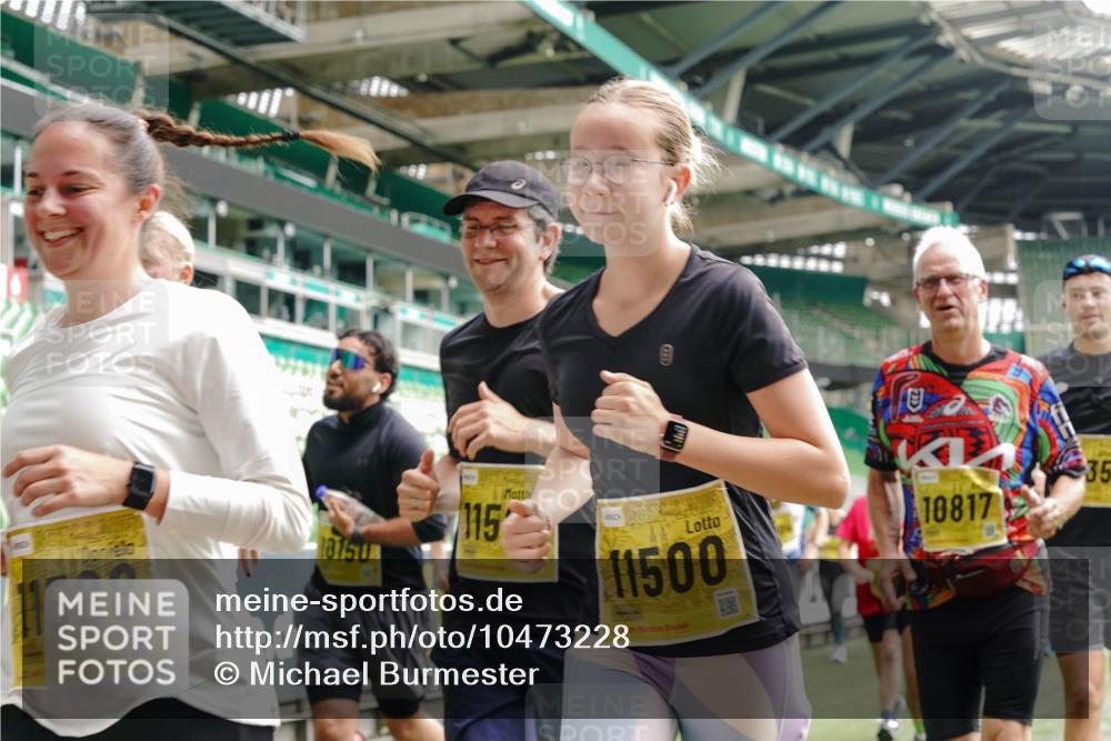 13.09.2026 - 21. swb-Marathon Bremen Michael Burmester http://msf.ph/oto/10473228 13.09.2026 10:37:46 Laufen im Stadion 10090, 10091, 10092, 10150, 10153, 10154, 10168, 10186, 10190, 10198, 10205, 10237, 10257, 10273, 10274, 10278, 10283, 10296, 10305, 10315, 10323, 10327, 10331, 10332, 10338, 10370, 10375, 10376, 10390, 10403, 10411, 10429, 10432, 10444, 10465, 10488, 10497, 10500, 10516, 10526, 10531, 10569, 10598, 10613, 10633, 10645, 10647, 10648, 10654, 10659, 10661, 10663, 10674, 10681, 10682, 10695, 10697, 10802, 10823 meine-sportfotos.de