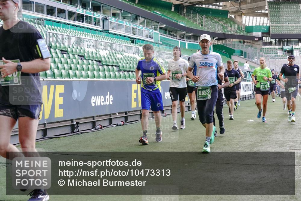 13.09.2026 - 21. swb-Marathon Bremen Michael Burmester http://msf.ph/oto/10473313 13.09.2026 13:15:32 Laufen im Stadion 143, 231, 263, 266, 300, 414, 598, 612, 653, 768, 956, 1008, 1047, 1185, 1392, 1573, 1818, 1819, 1874, 2013, 2218, 2233, 2235, 2314, 2351, 2359, 2385, 2386, 2466, 2468, 2484, 2494, 2564, 2579, 2664, 2667, 2678, 2690, 2691, 2698, 2737, 2760, 2783, 2799, 2829, 2838, 2846, 2859, 2861, 2865, 2874, 2887, 2958, 2978, 3001, 3075, 3133, 3157, 3165, 3185, 3237, 3265, 3331, 3355, 3382, 3387, 3405, 3428, 3486, 3512, 3670, 3680, 3829, 4034, 4080, 4306, 703 meine-sportfotos.de
