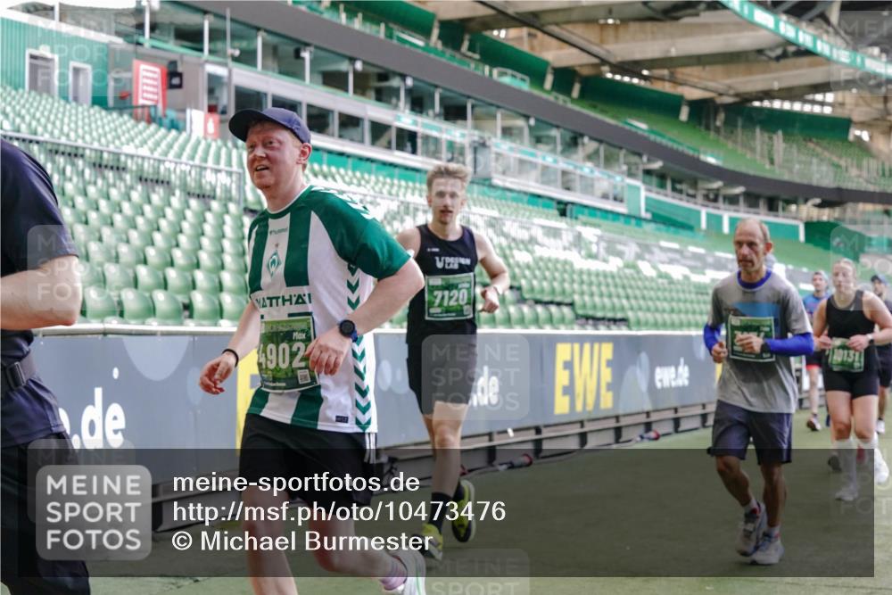 13.09.2026 - 21. swb-Marathon Bremen Michael Burmester http://msf.ph/oto/10473476 13.09.2026 13:15:37 Laufen im Stadion 143, 231, 263, 266, 300, 414, 598, 612, 653, 768, 956, 1008, 1047, 1185, 1312, 1818, 1819, 1874, 2013, 2218, 2235, 2314, 2351, 2359, 2385, 2386, 2466, 2468, 2484, 2494, 2579, 2664, 2667, 2678, 2690, 2691, 2698, 2737, 2760, 2783, 2799, 2829, 2838, 2846, 2859, 2861, 2865, 2874, 2887, 2958, 2978, 3001, 3075, 3133, 3157, 3165, 3185, 3237, 3265, 3331, 3355, 3382, 3387, 3428, 3486, 3512, 3670, 3680, 3829, 4034, 4080, 4306, 703 meine-sportfotos.de