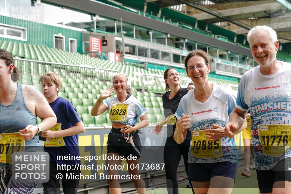 13.09.2026 - 21. swb-Marathon Bremen Michael Burmester http://msf.ph/oto/10473687 13.09.2026 10:37:59 Laufen im Stadion 10090, 10091, 10092, 10150, 10153, 10154, 10168, 10186, 10188, 10190, 10198, 10205, 10237, 10257, 10259, 10260, 10273, 10274, 10283, 10296, 10305, 10315, 10323, 10327, 10331, 10332, 10370, 10375, 10376, 10390, 10429, 10432, 10444, 10465, 10488, 10497, 10500, 10516, 10526, 10598, 10613, 10633, 10645, 10647, 10648, 10654, 10659, 10661, 10663, 10674, 10681, 10682, 10695, 10697, 10802, 10823 meine-sportfotos.de