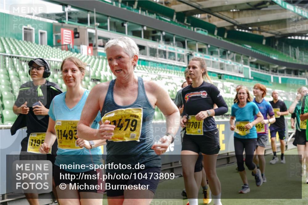 13.09.2026 - 21. swb-Marathon Bremen Michael Burmester http://msf.ph/oto/10473809 13.09.2026 10:38:03 Laufen im Stadion 10090, 10091, 10092, 10150, 10153, 10154, 10168, 10186, 10188, 10190, 10198, 10205, 10237, 10257, 10259, 10260, 10273, 10274, 10283, 10296, 10305, 10315, 10323, 10327, 10331, 10332, 10370, 10375, 10376, 10432, 10444, 10465, 10488, 10497, 10500, 10516, 10526, 10598, 10613, 10633, 10645, 10647, 10648, 10654, 10659, 10661, 10663, 10674, 10681, 10682, 10695, 10697, 10802, 10823 meine-sportfotos.de