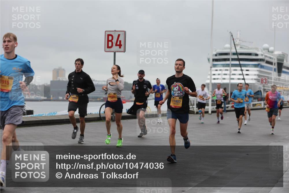 13.09.2026 - Kiel Lauf Andreas Tolksdorf http://msf.ph/oto/10474036 13.09.2026 11:45:25 Kiellinie 1915, 7373, 4, 9485, 3, 18, 11803 meine-sportfotos.de