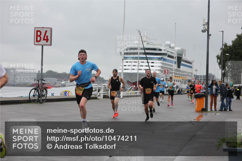 13.09.2026 - Kiel Lauf Andreas Tolksdorf http://msf.ph/oto/10474211 13.09.2026 11:45:35 Kiellinie 4, 1745, 2392, 3 meine-sportfotos.de