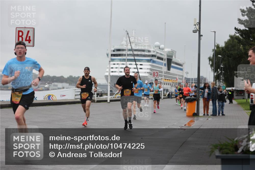 13.09.2026 - Kiel Lauf Andreas Tolksdorf http://msf.ph/oto/10474225 13.09.2026 11:45:36 Kiellinie 4, 1745, 2392, 38 meine-sportfotos.de