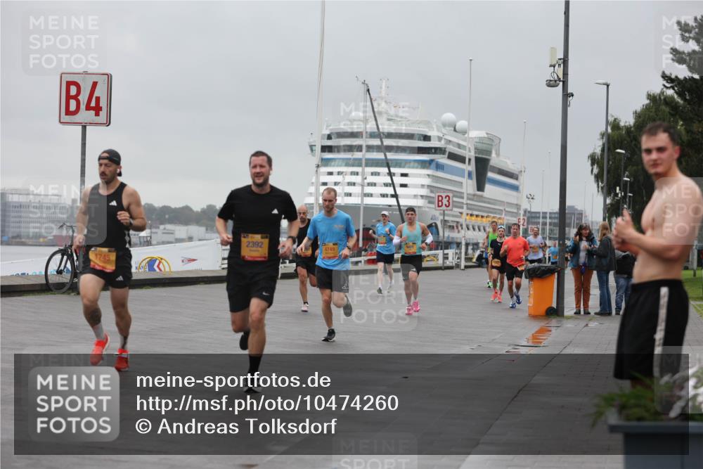 13.09.2026 - Kiel Lauf Andreas Tolksdorf http://msf.ph/oto/10474260 13.09.2026 11:45:37 Kiellinie 4, 1745, 2392, 4749, 3 meine-sportfotos.de