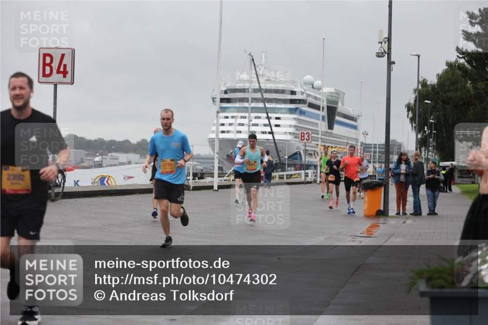 13.09.2026 - Kiel Lauf Andreas Tolksdorf http://msf.ph/oto/10474302 13.09.2026 11:45:39 Kiellinie 4, 2392, 4749, 5828, 3, 6, 2, 1 meine-sportfotos.de