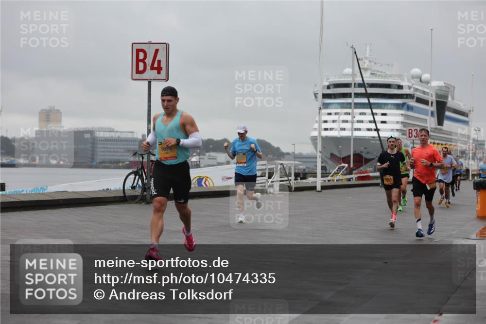 13.09.2026 - Kiel Lauf Andreas Tolksdorf http://msf.ph/oto/10474335 13.09.2026 11:45:43 Kiellinie 4, 5828, 3 meine-sportfotos.de