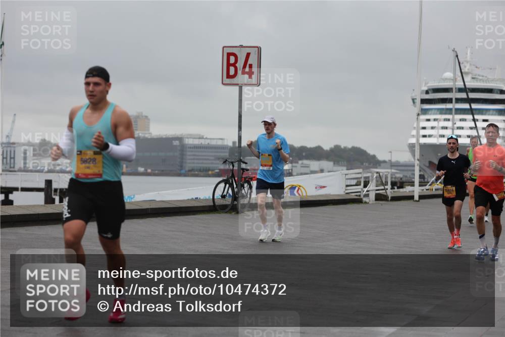 13.09.2026 - Kiel Lauf Andreas Tolksdorf http://msf.ph/oto/10474372 13.09.2026 11:45:44 Kiellinie 5828, 4, 11418 meine-sportfotos.de