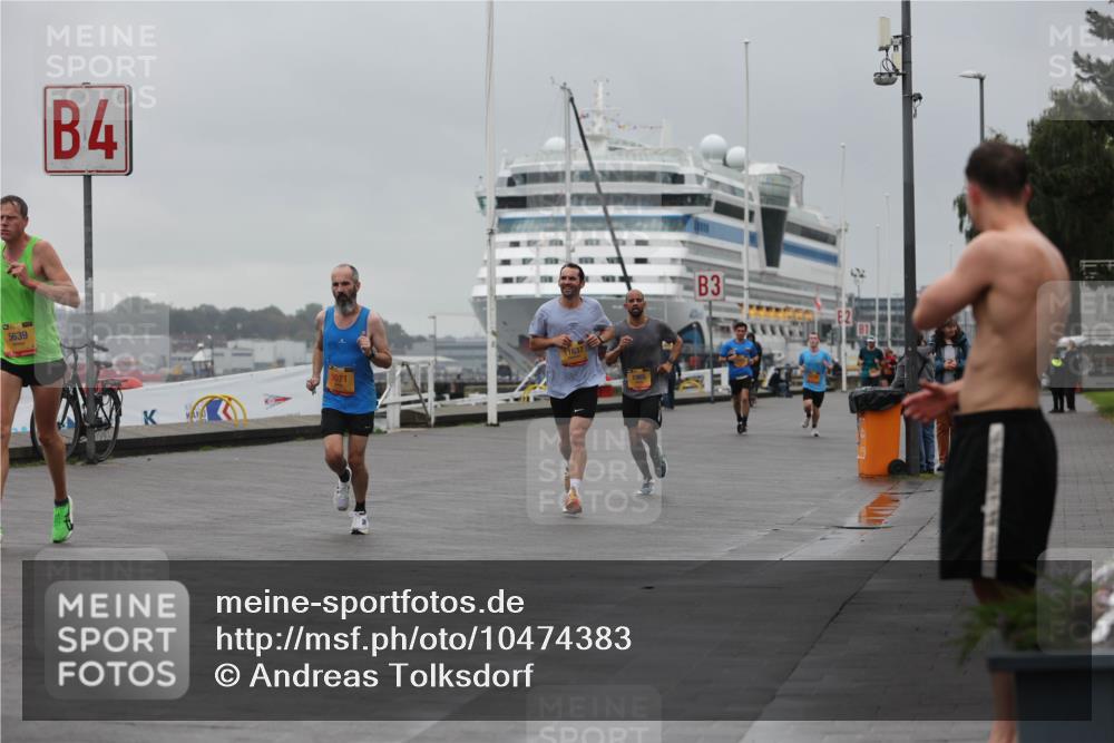13.09.2026 - Kiel Lauf Andreas Tolksdorf http://msf.ph/oto/10474383 13.09.2026 11:45:48 Kiellinie 5639, 4, 9071, 1637, 3 meine-sportfotos.de