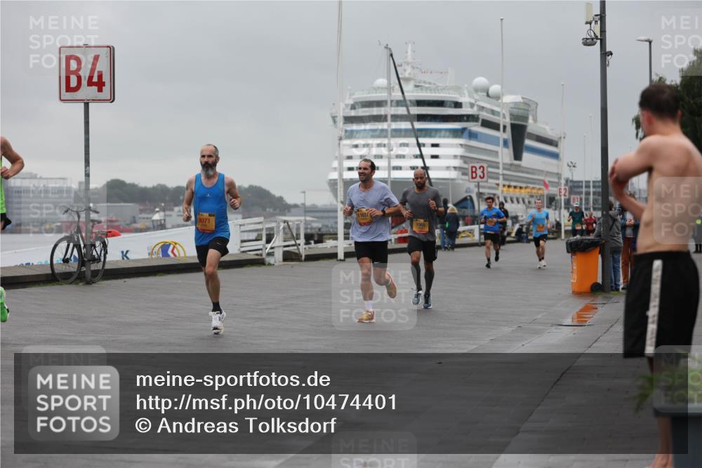 13.09.2026 - Kiel Lauf Andreas Tolksdorf http://msf.ph/oto/10474401 13.09.2026 11:45:48 Kiellinie 4, 9071, 11637, 1965, 3 meine-sportfotos.de