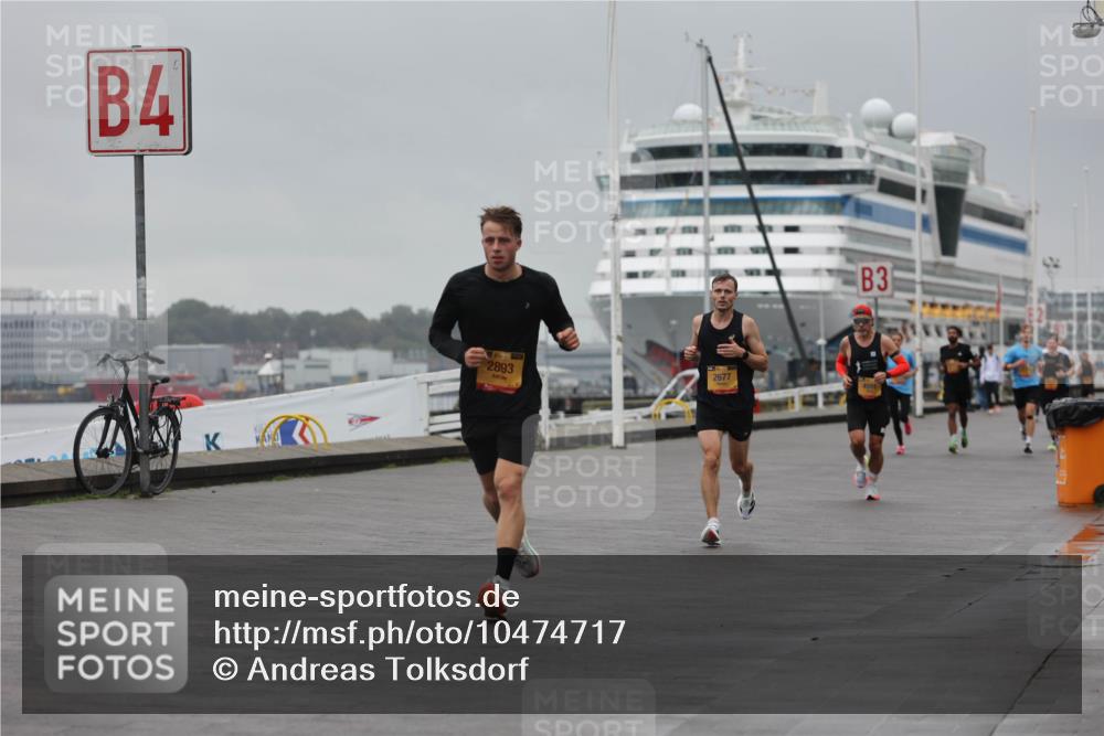 13.09.2026 - Kiel Lauf Andreas Tolksdorf http://msf.ph/oto/10474717 13.09.2026 11:46:40 Kiellinie 4, 15, 2893, 2677, 3 meine-sportfotos.de