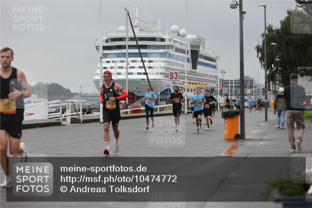 13.09.2026 - Kiel Lauf Andreas Tolksdorf http://msf.ph/oto/10474772 13.09.2026 11:46:44 Kiellinie 2677, 4591, 3 meine-sportfotos.de