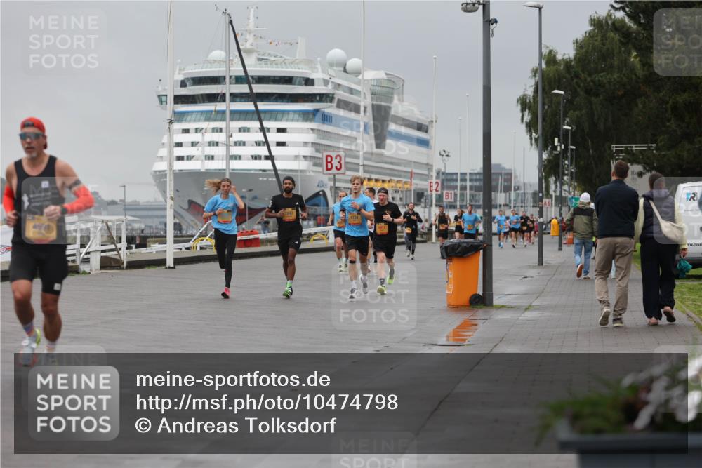 13.09.2026 - Kiel Lauf Andreas Tolksdorf http://msf.ph/oto/10474798 13.09.2026 11:46:46 Kiellinie 4591, 3, 4724, 8912, 1 meine-sportfotos.de