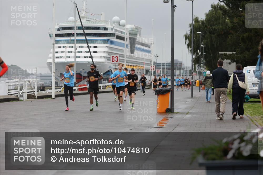 13.09.2026 - Kiel Lauf Andreas Tolksdorf http://msf.ph/oto/10474810 13.09.2026 11:46:46 Kiellinie 7643, 3, 4724 meine-sportfotos.de