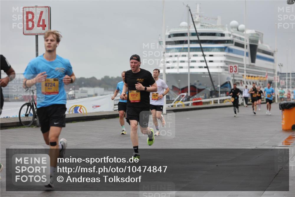 13.09.2026 - Kiel Lauf Andreas Tolksdorf http://msf.ph/oto/10474847 13.09.2026 11:46:53 Kiellinie 4, 4724, 8912, 10038, 3 meine-sportfotos.de