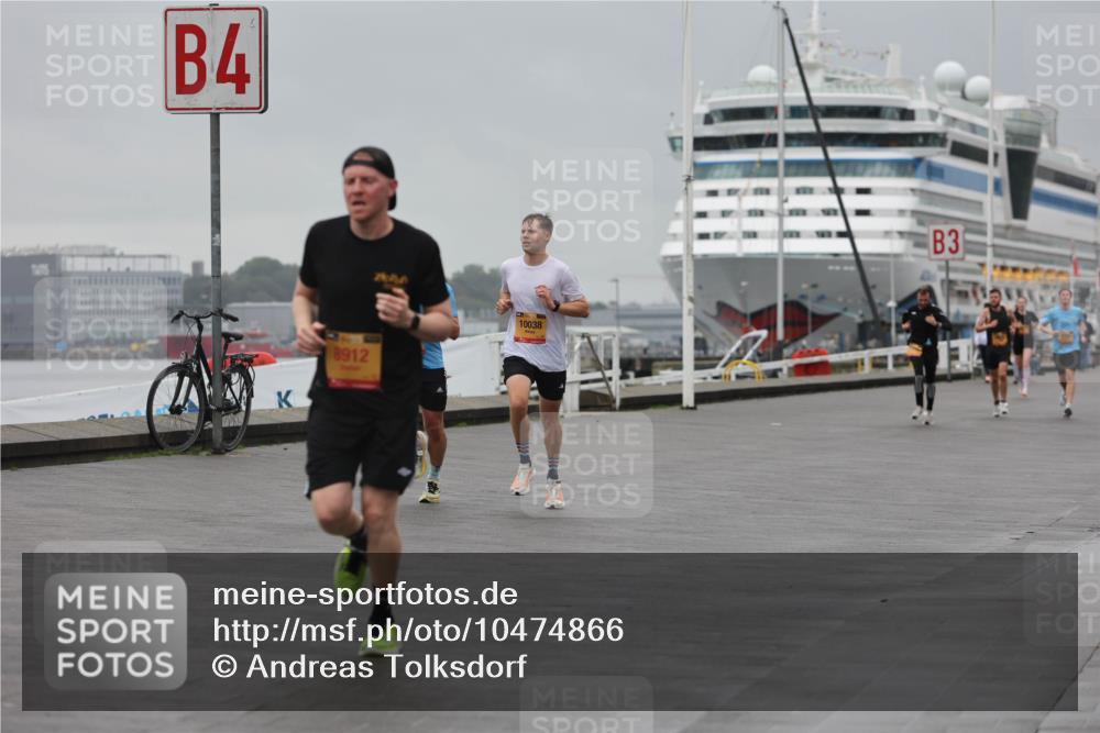 13.09.2026 - Kiel Lauf Andreas Tolksdorf http://msf.ph/oto/10474866 13.09.2026 11:46:54 Kiellinie 4, 8912, 10038, 3 meine-sportfotos.de