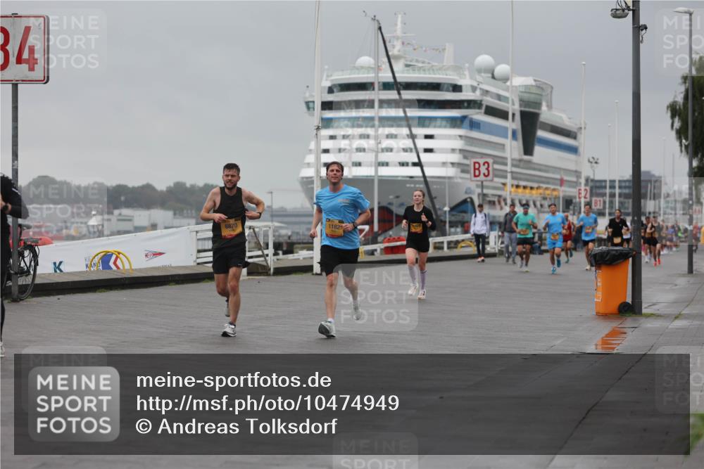 13.09.2026 - Kiel Lauf Andreas Tolksdorf http://msf.ph/oto/10474949 13.09.2026 11:47:03 Kiellinie 34, 6870, 1182, 3 meine-sportfotos.de