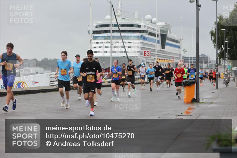 13.09.2026 - Kiel Lauf Andreas Tolksdorf http://msf.ph/oto/10475270 13.09.2026 11:47:35 Kiellinie 4590, 6296, 2, 3673, 5681, 3 meine-sportfotos.de