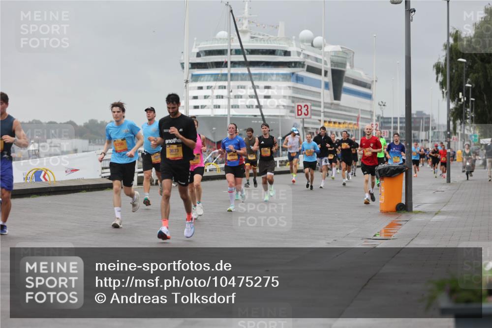 13.09.2026 - Kiel Lauf Andreas Tolksdorf http://msf.ph/oto/10475275 13.09.2026 11:47:35 Kiellinie 6296, 3673, 9681, 3, 181 meine-sportfotos.de