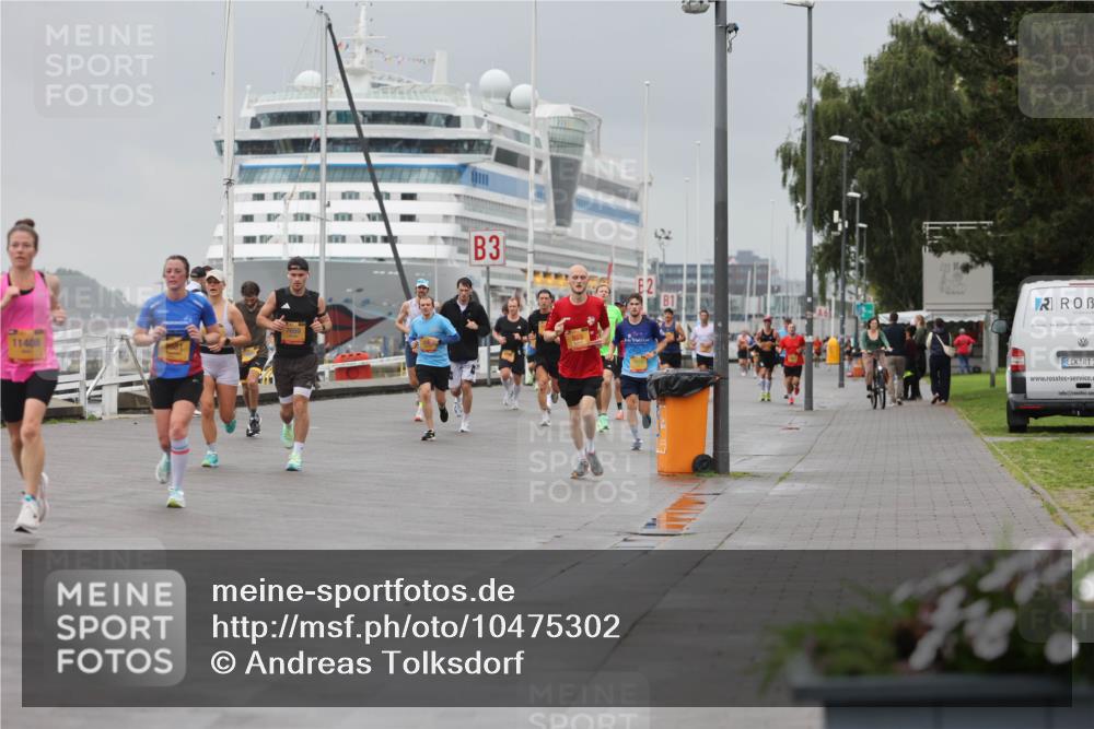 13.09.2026 - Kiel Lauf Andreas Tolksdorf http://msf.ph/oto/10475302 13.09.2026 11:47:38 Kiellinie 11408, 7659, 3 meine-sportfotos.de