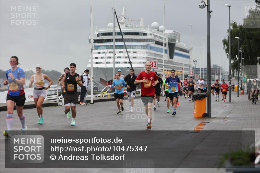13.09.2026 - Kiel Lauf Andreas Tolksdorf http://msf.ph/oto/10475347 13.09.2026 11:47:40 Kiellinie 9767, 2523, 7659, 33, 853, 1 meine-sportfotos.de
