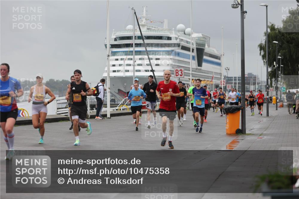 13.09.2026 - Kiel Lauf Andreas Tolksdorf http://msf.ph/oto/10475358 13.09.2026 11:47:40 Kiellinie 9767, 7659, 3, 853, 2, 1 meine-sportfotos.de