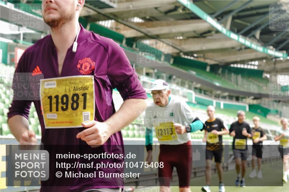 13.09.2026 - 21. swb-Marathon Bremen Michael Burmester http://msf.ph/oto/10475408 13.09.2026 10:38:46 Laufen im Stadion 10090, 10091, 10135, 10138, 10139, 10150, 10168, 10188, 10190, 10204, 10205, 10217, 10229, 10238, 10259, 10260, 10273, 10274, 10279, 10280, 10283, 10305, 10314, 10315, 10323, 10360, 10363, 10364, 10370, 10375, 10376, 10378, 10404, 10432, 10457, 10465, 10469, 10488, 10493, 10501, 10505, 10510, 10511, 10526, 10576, 10595, 10598, 10609, 10619, 10630, 10645, 10654, 10661, 10662, 10664, 10674, 10681, 10682, 10686, 10695, 10697, 10802, 10823 meine-sportfotos.de