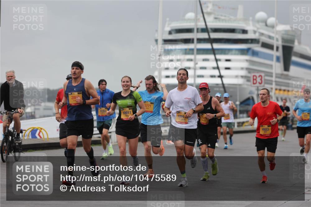13.09.2026 - Kiel Lauf Andreas Tolksdorf http://msf.ph/oto/10475589 13.09.2026 11:47:55 Kiellinie 280, 9750, 3771, 10911, 3, 5, 39, 1091, 129, 4923 meine-sportfotos.de