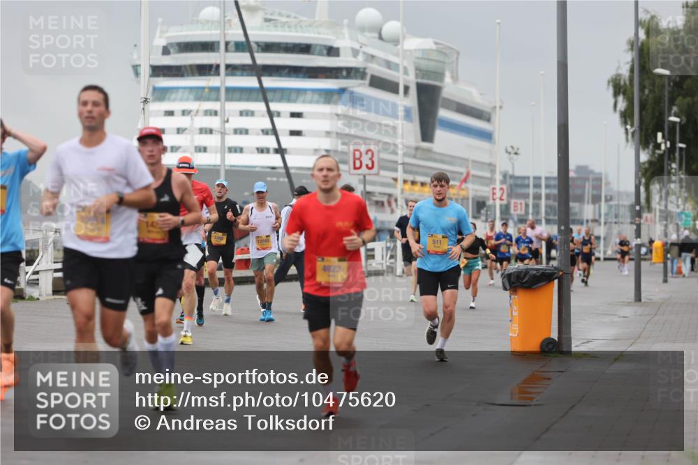 13.09.2026 - Kiel Lauf Andreas Tolksdorf http://msf.ph/oto/10475620 13.09.2026 11:47:56 Kiellinie 3385, 12049, 4923, 3, 511, 2 meine-sportfotos.de