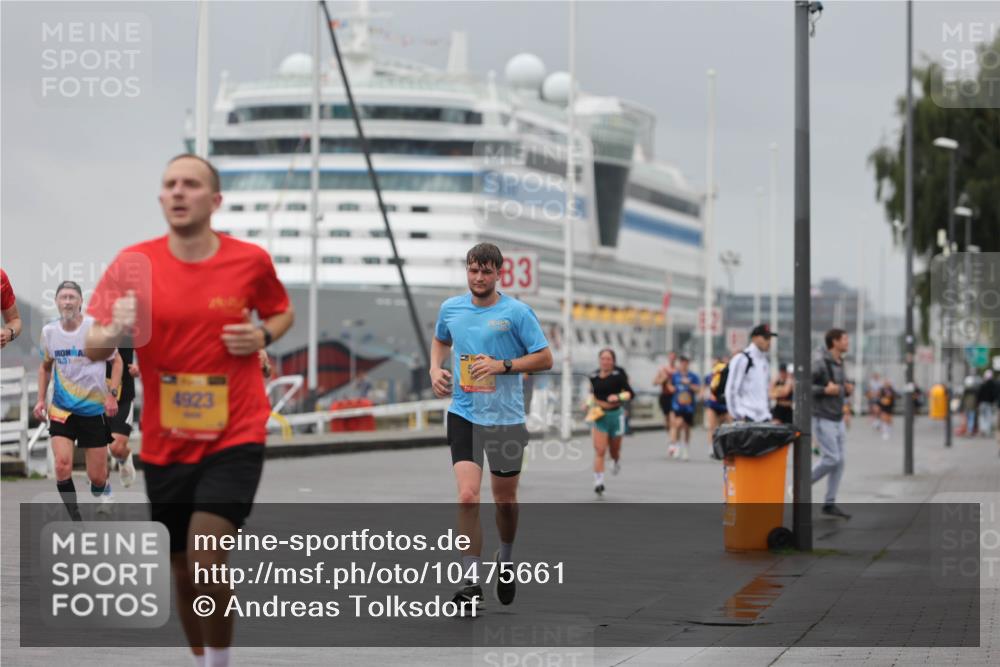 13.09.2026 - Kiel Lauf Andreas Tolksdorf http://msf.ph/oto/10475661 13.09.2026 11:47:59 Kiellinie 4923, 83 meine-sportfotos.de