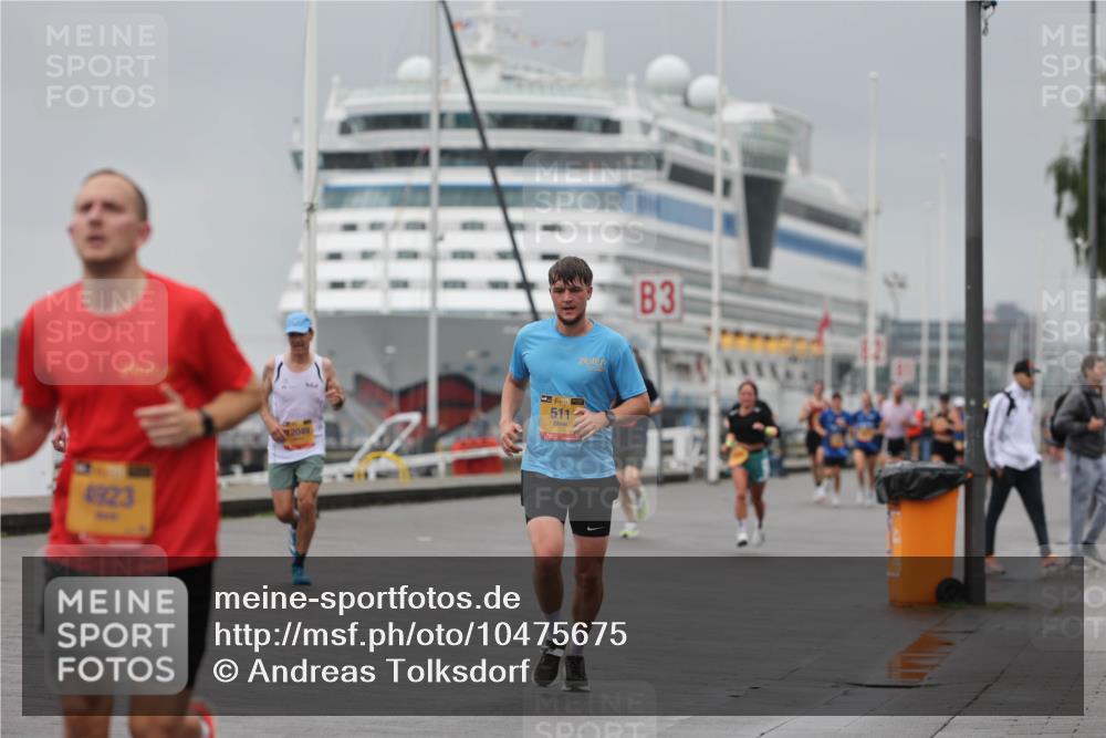 13.09.2026 - Kiel Lauf Andreas Tolksdorf http://msf.ph/oto/10475675 13.09.2026 11:47:59 Kiellinie 4923, 9, 2049, 39, 511, 3 meine-sportfotos.de
