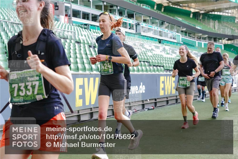 13.09.2026 - 21. swb-Marathon Bremen Michael Burmester http://msf.ph/oto/10475692 13.09.2026 13:16:39 Laufen im Stadion 134, 143, 153, 231, 263, 267, 271, 449, 588, 598, 612, 653, 990, 1057, 1185, 1312, 1465, 1539, 1813, 1825, 1874, 1987, 2013, 2067, 2096, 2218, 2235, 2259, 2351, 2359, 2363, 2381, 2385, 2386, 2389, 2468, 2532, 2550, 2562, 2579, 2586, 2655, 2664, 2667, 2678, 2698, 2760, 2778, 2783, 2797, 2799, 2821, 2846, 2859, 2874, 2974, 2996, 3001, 3075, 3104, 3133, 3157, 3165, 3185, 3195, 3213, 3237, 3265, 3314, 3331, 3366, 3382, 3387, 3479, 3486, 3501, 3506, 3512, 3829 meine-sportfotos.de
