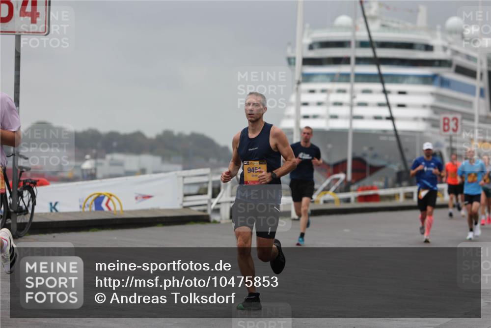 13.09.2026 - Kiel Lauf Andreas Tolksdorf http://msf.ph/oto/10475853 13.09.2026 11:48:21 Kiellinie 4, 3, 38, 945 meine-sportfotos.de