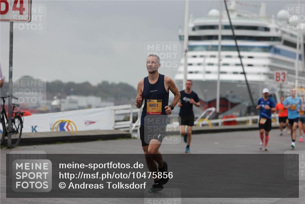 13.09.2026 - Kiel Lauf Andreas Tolksdorf http://msf.ph/oto/10475856 13.09.2026 11:48:21 Kiellinie 4, 3, 38, 9451 meine-sportfotos.de