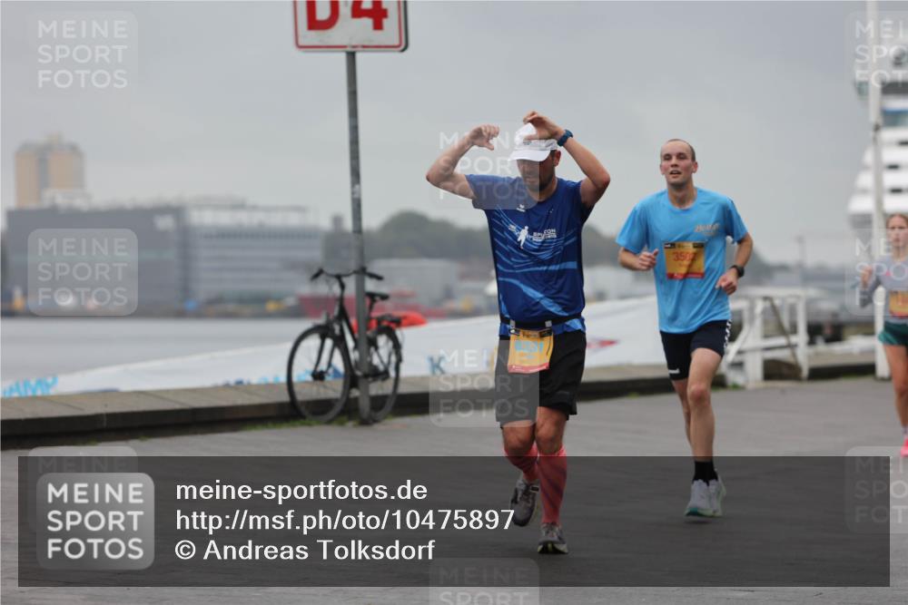 13.09.2026 - Kiel Lauf Andreas Tolksdorf http://msf.ph/oto/10475897 13.09.2026 11:48:29 Kiellinie 3502 meine-sportfotos.de