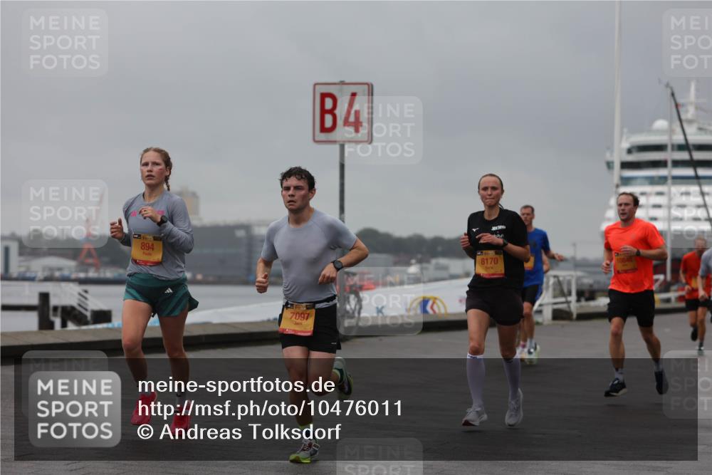 13.09.2026 - Kiel Lauf Andreas Tolksdorf http://msf.ph/oto/10476011 13.09.2026 11:48:34 Kiellinie 39, 894, 1400, 7097, 4, 1, 39, 8170, 10846 meine-sportfotos.de