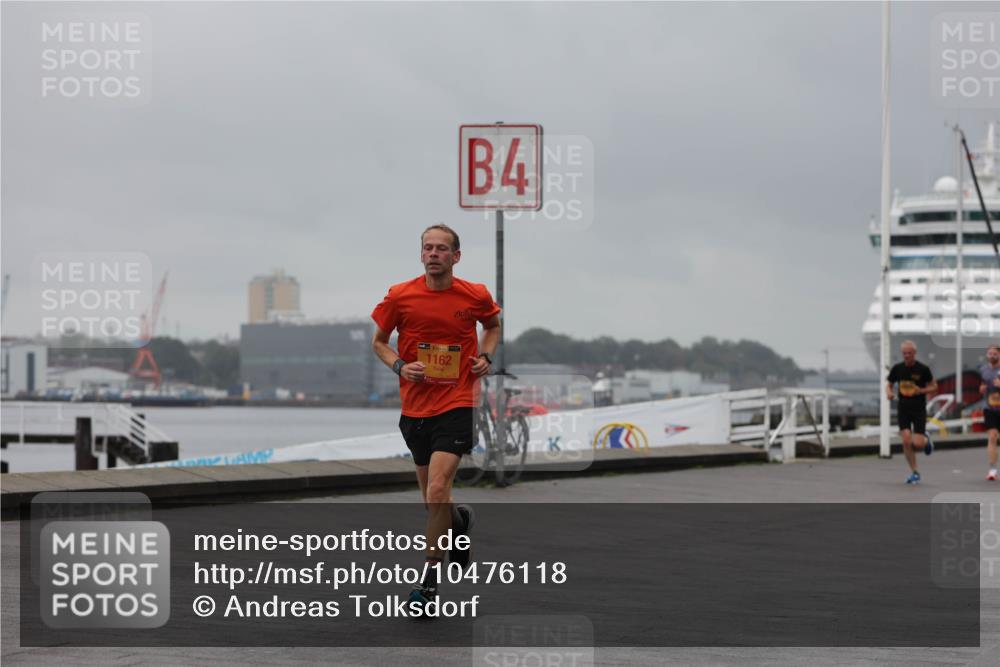 13.09.2026 - Kiel Lauf Andreas Tolksdorf http://msf.ph/oto/10476118 13.09.2026 11:48:40 Kiellinie 38, 1162, 4 meine-sportfotos.de