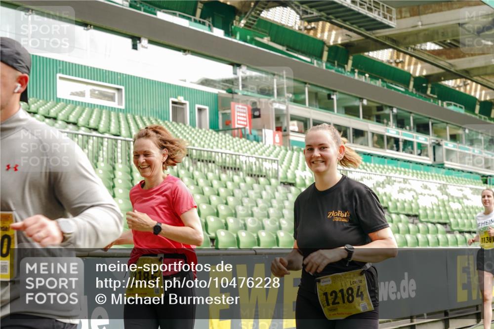 13.09.2026 - 21. swb-Marathon Bremen Michael Burmester http://msf.ph/oto/10476228 13.09.2026 10:39:13 Laufen im Stadion 10135, 10138, 10139, 10168, 10188, 10190, 10204, 10205, 10217, 10229, 10234, 10238, 10259, 10260, 10279, 10280, 10305, 10314, 10360, 10363, 10364, 10370, 10375, 10376, 10378, 10404, 10432, 10457, 10465, 10469, 10484, 10493, 10501, 10505, 10510, 10511, 10526, 10556, 10576, 10580, 10595, 10599, 10609, 10616, 10619, 10630, 10645, 10654, 10660, 10661, 10662, 10664, 10681, 10682, 10686, 10695, 10697, 10712, 10737, 10743, 10802, 10823 meine-sportfotos.de