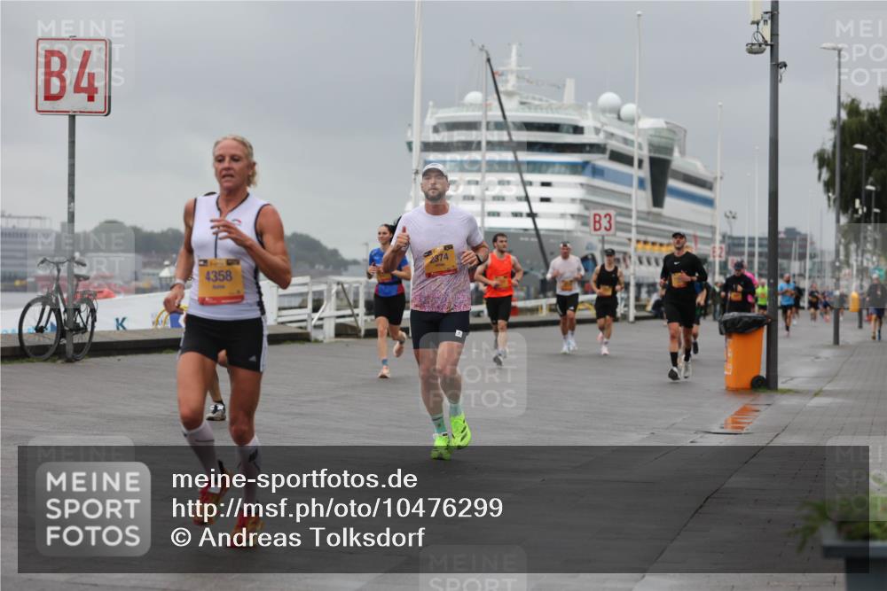 13.09.2026 - Kiel Lauf Andreas Tolksdorf http://msf.ph/oto/10476299 13.09.2026 11:49:05 Kiellinie 4, 4358, 2374, 3 meine-sportfotos.de