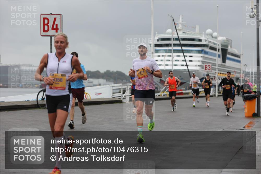 13.09.2026 - Kiel Lauf Andreas Tolksdorf http://msf.ph/oto/10476315 13.09.2026 11:49:05 Kiellinie 4, 358, 2374, 3 meine-sportfotos.de