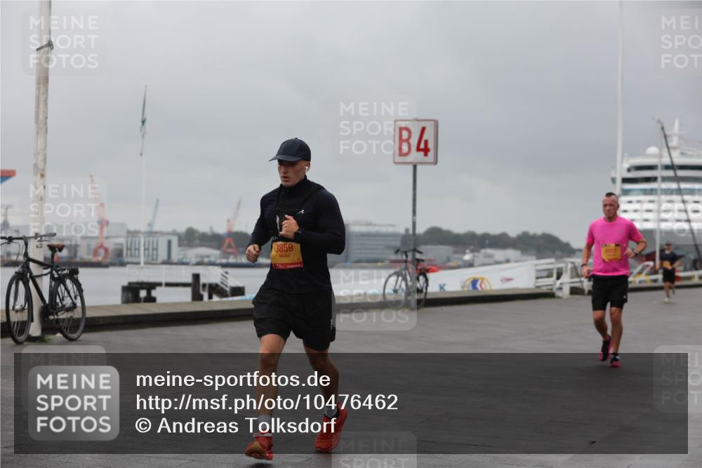13.09.2026 - Kiel Lauf Andreas Tolksdorf http://msf.ph/oto/10476462 13.09.2026 11:49:18 Kiellinie 3859, 4 meine-sportfotos.de