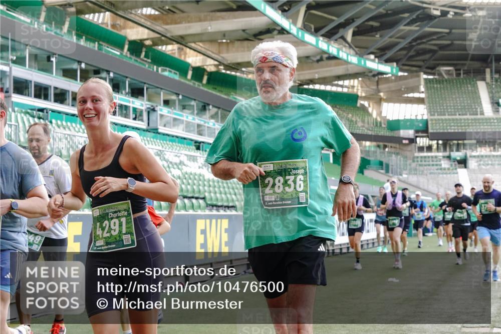 13.09.2026 - 21. swb-Marathon Bremen Michael Burmester http://msf.ph/oto/10476500 13.09.2026 13:17:00 Laufen im Stadion 134, 143, 153, 231, 267, 271, 311, 449, 588, 598, 612, 653, 990, 1057, 1185, 1312, 1424, 1425, 1465, 1539, 1790, 1813, 1825, 1874, 1987, 2013, 2067, 2096, 2218, 2259, 2351, 2363, 2381, 2389, 2419, 2468, 2532, 2550, 2562, 2579, 2586, 2601, 2647, 2655, 2664, 2678, 2698, 2778, 2797, 2799, 2821, 2846, 2974, 2984, 2996, 3001, 3075, 3104, 3133, 3165, 3180, 3195, 3213, 3237, 3265, 3314, 3331, 3337, 3366, 3382, 3387, 3421, 3431, 3479, 3486, 3501, 3506, 3512, 3548 meine-sportfotos.de