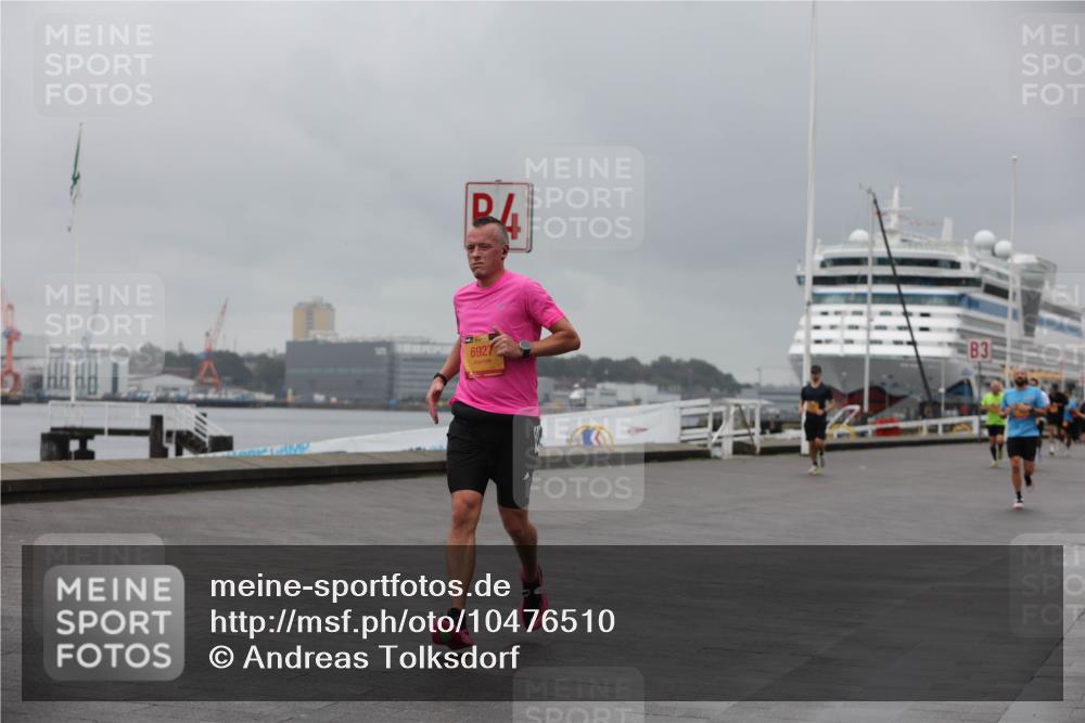 13.09.2026 - Kiel Lauf Andreas Tolksdorf http://msf.ph/oto/10476510 13.09.2026 11:49:20 Kiellinie  meine-sportfotos.de