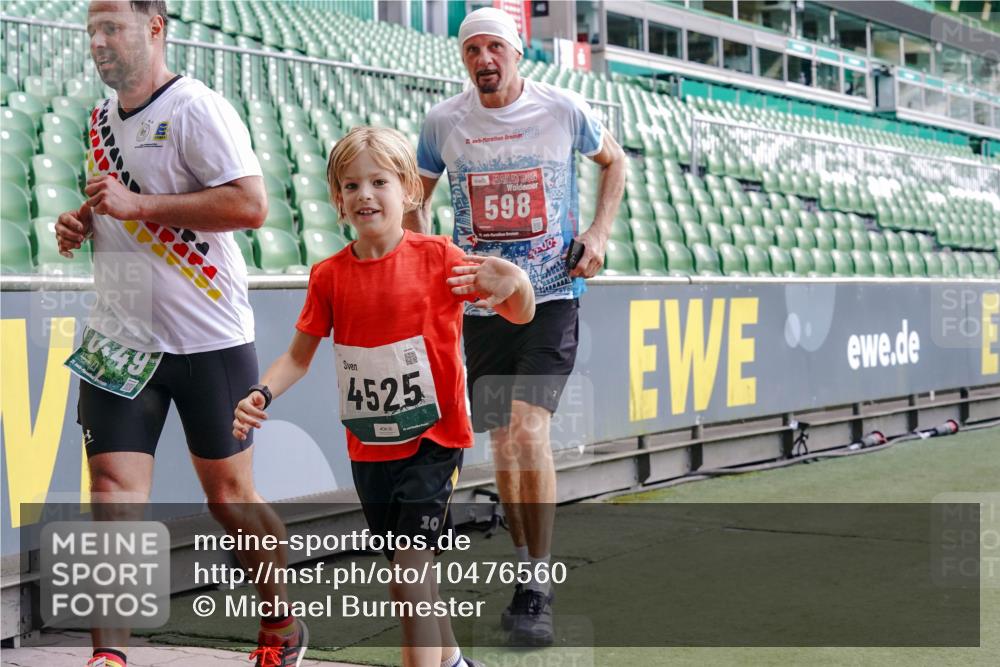 13.09.2026 - 21. swb-Marathon Bremen Michael Burmester http://msf.ph/oto/10476560 13.09.2026 13:17:02 Laufen im Stadion 134, 143, 153, 231, 267, 271, 311, 449, 588, 598, 612, 653, 990, 1057, 1185, 1312, 1424, 1425, 1465, 1539, 1790, 1813, 1825, 1874, 1987, 2013, 2067, 2096, 2218, 2259, 2351, 2363, 2381, 2389, 2419, 2468, 2532, 2550, 2562, 2579, 2586, 2601, 2647, 2655, 2664, 2678, 2698, 2778, 2797, 2799, 2821, 2846, 2974, 2984, 2996, 3001, 3075, 3104, 3133, 3165, 3180, 3195, 3213, 3237, 3314, 3331, 3337, 3366, 3382, 3387, 3421, 3431, 3479, 3486, 3501, 3506, 3512, 3548 meine-sportfotos.de
