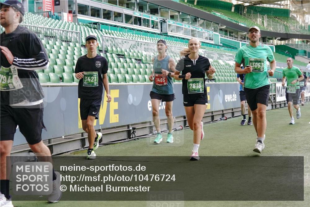 13.09.2026 - 21. swb-Marathon Bremen Michael Burmester http://msf.ph/oto/10476724 13.09.2026 13:17:08 Laufen im Stadion 134, 143, 153, 231, 267, 271, 311, 449, 588, 598, 612, 653, 990, 1057, 1185, 1312, 1424, 1425, 1465, 1539, 1790, 1813, 1825, 1987, 2013, 2067, 2096, 2218, 2259, 2351, 2363, 2381, 2389, 2419, 2468, 2532, 2550, 2562, 2579, 2586, 2601, 2647, 2655, 2664, 2678, 2698, 2778, 2797, 2799, 2821, 2846, 2974, 2984, 2996, 3001, 3104, 3133, 3180, 3195, 3213, 3237, 3314, 3331, 3337, 3366, 3387, 3421, 3431, 3479, 3486, 3501, 3506, 3512, 3548 meine-sportfotos.de