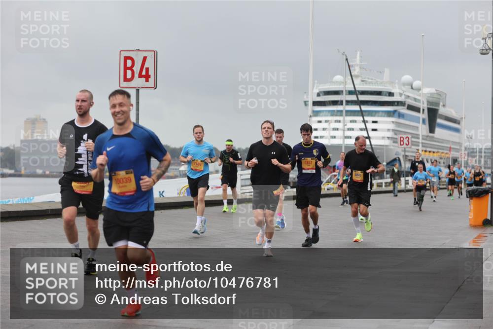 13.09.2026 - Kiel Lauf Andreas Tolksdorf http://msf.ph/oto/10476781 13.09.2026 11:49:47 Kiellinie 4, 10039, 7189, 8157, 5845, 3 meine-sportfotos.de