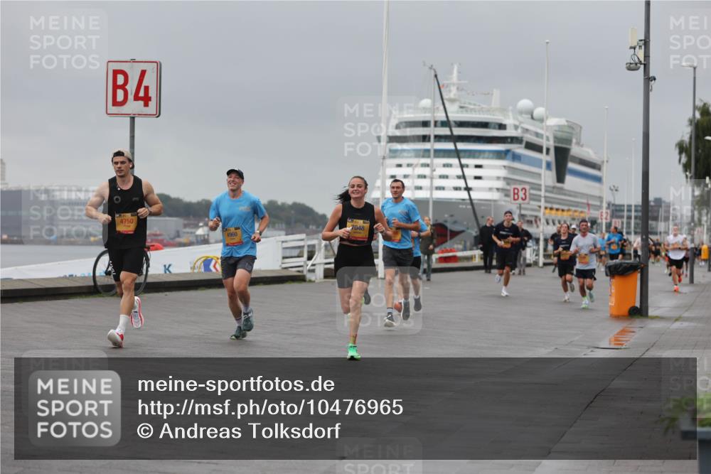 13.09.2026 - Kiel Lauf Andreas Tolksdorf http://msf.ph/oto/10476965 13.09.2026 11:50:02 Kiellinie 4, 4750, 4960, 7048, 3 meine-sportfotos.de