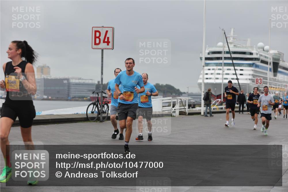 13.09.2026 - Kiel Lauf Andreas Tolksdorf http://msf.ph/oto/10477000 13.09.2026 11:50:06 Kiellinie 4, 7048, 5488, 11968, 3 meine-sportfotos.de